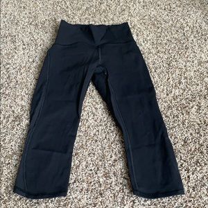 Black lulu lemon leggings